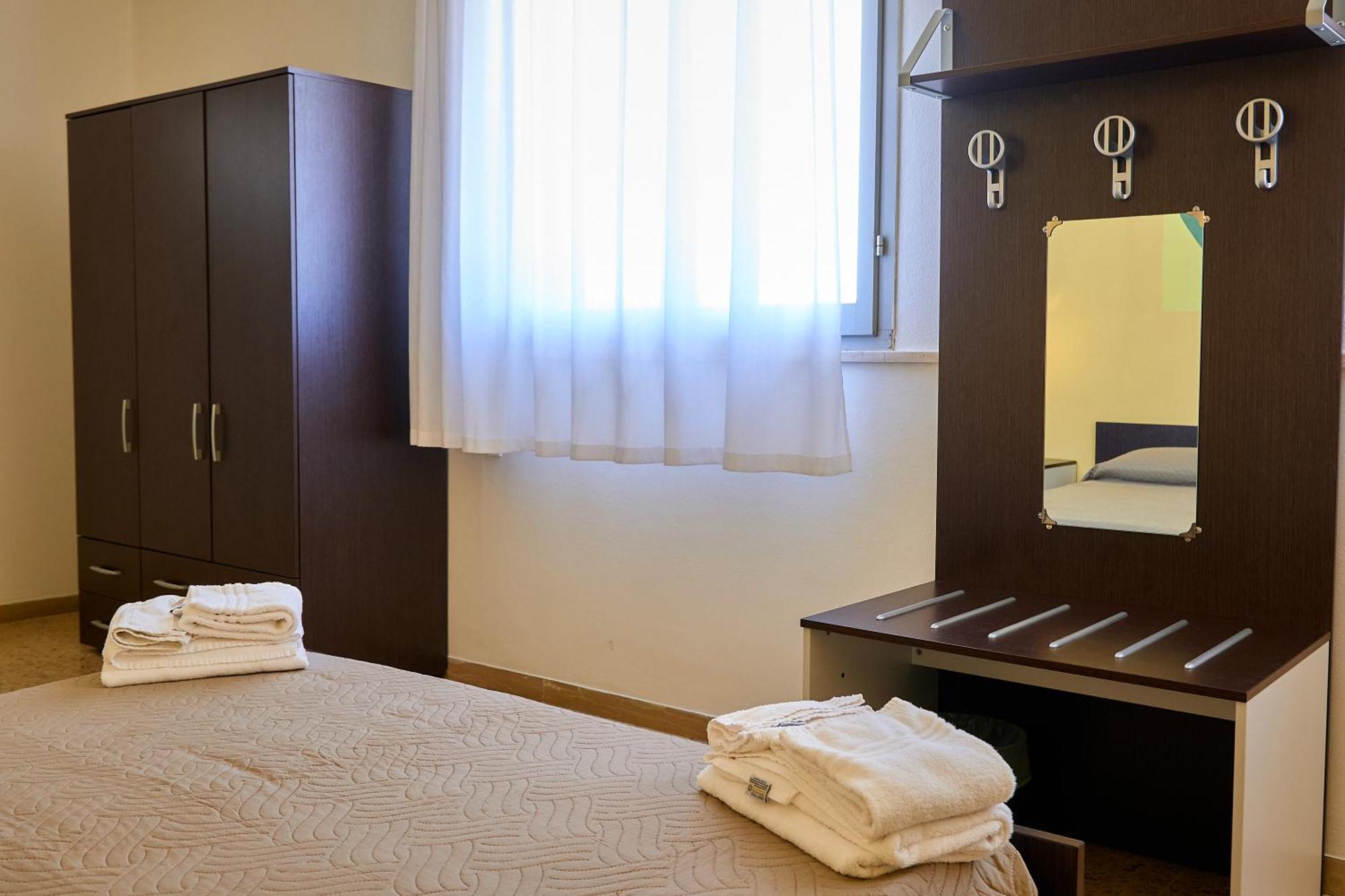 Solee, Family Holidays & Hostelling Cesenatico Exterior photo