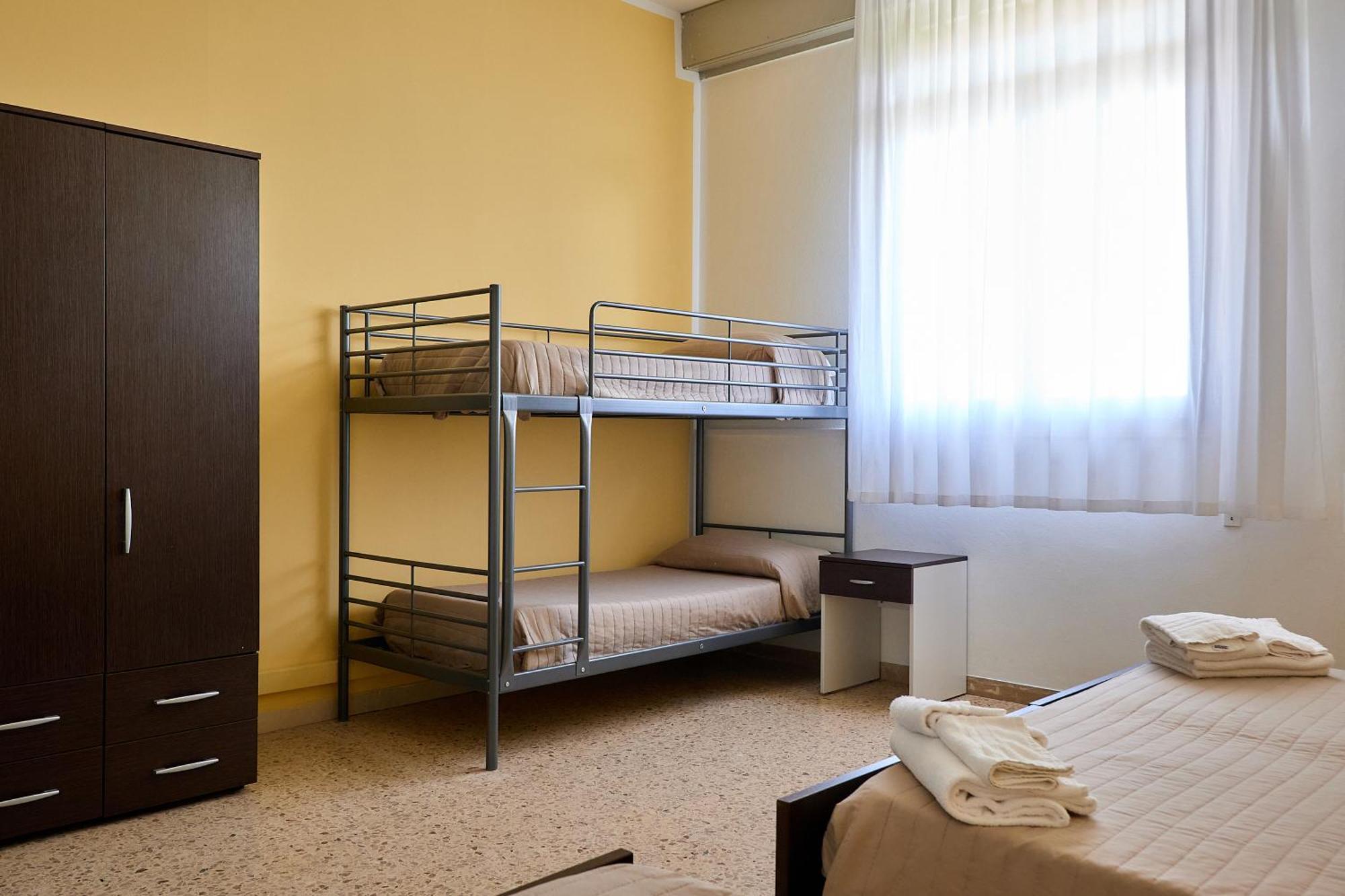 Solee, Family Holidays & Hostelling Cesenatico Exterior photo