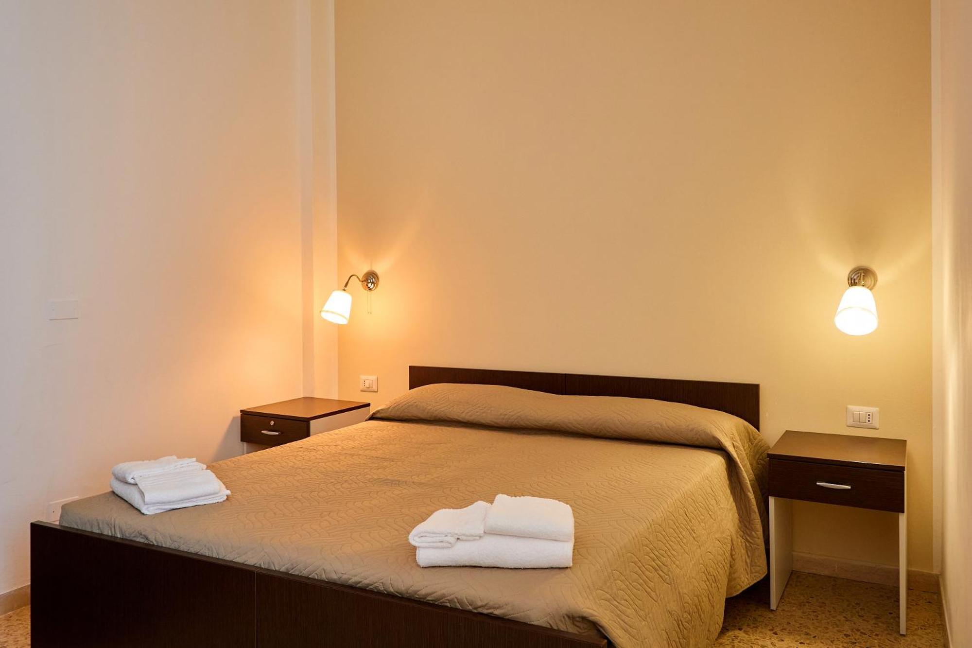 Solee, Family Holidays & Hostelling Cesenatico Exterior photo