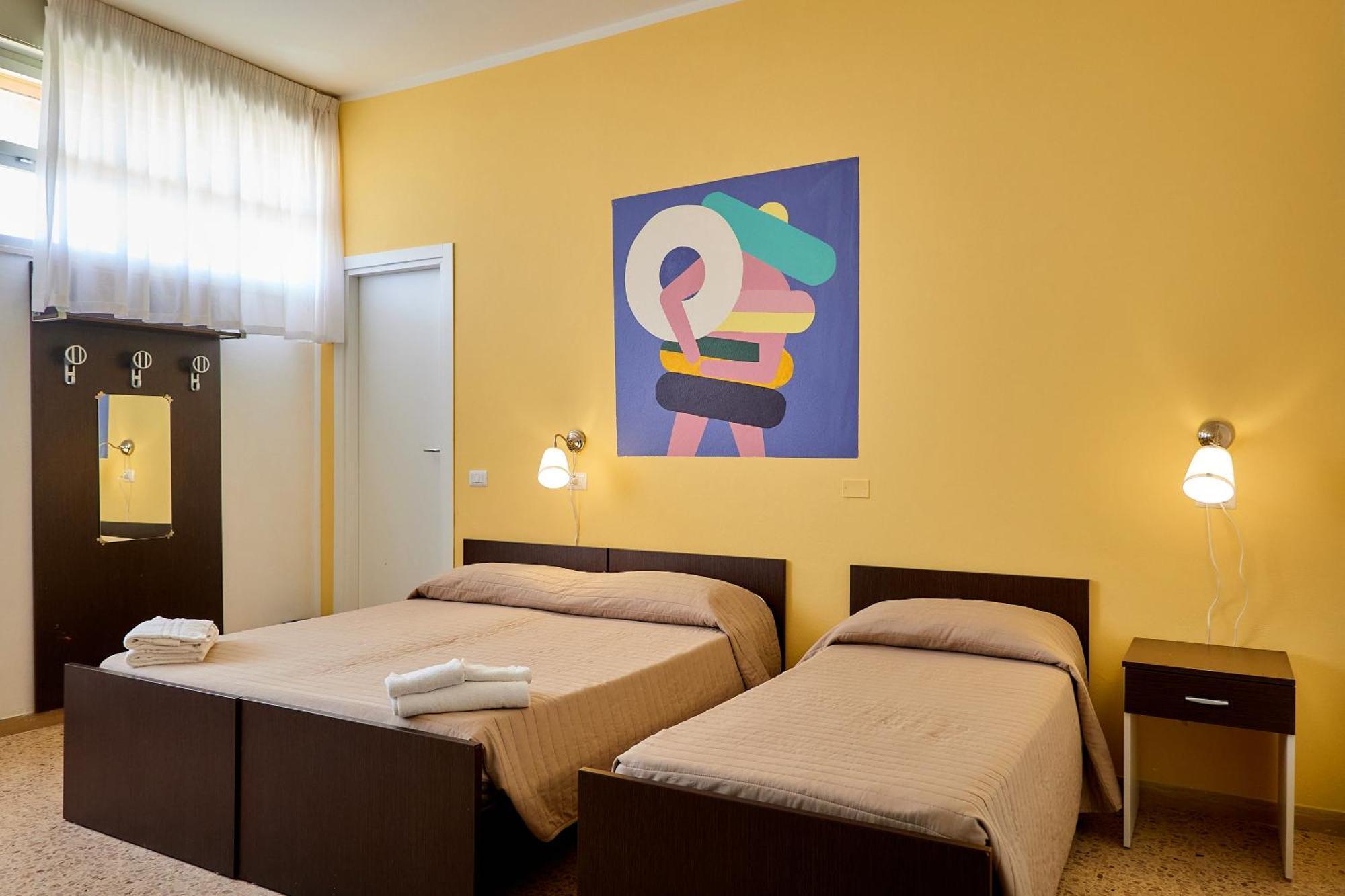 Solee, Family Holidays & Hostelling Cesenatico Exterior photo